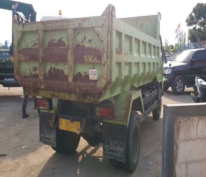 DUMP TRUCK DUTRO 130 HD