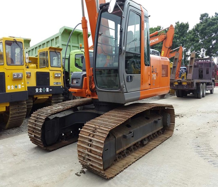 Excavator Zaxis ZX 210 LC